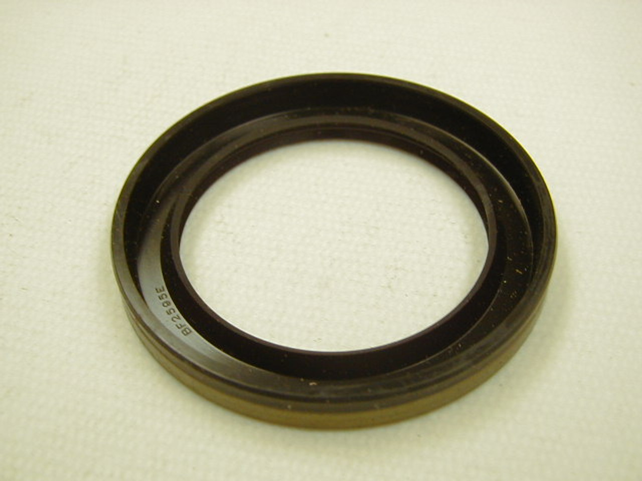 0.250" (6.35mm) Inch Metal Double Lip Nitrile Grease Seal  2452 HMA14 V 0.250" (6.35mm) Inch Metal Double Lip Nitrile Grease Seal  2452 HMA14 V