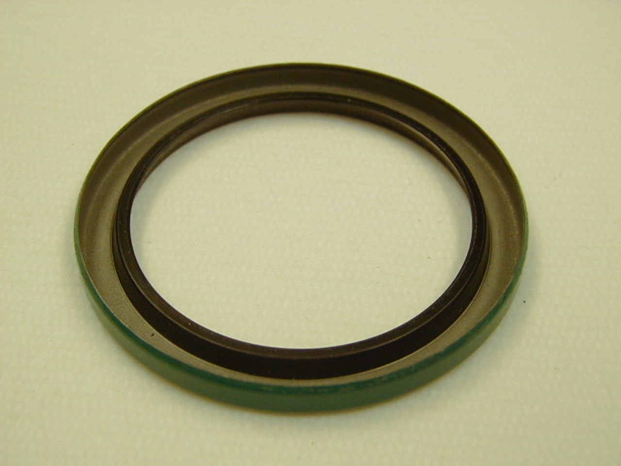 0.563" (14.3mm) Inch Metal Single Lip Nitrile Grease Seal  5522 HM14 R