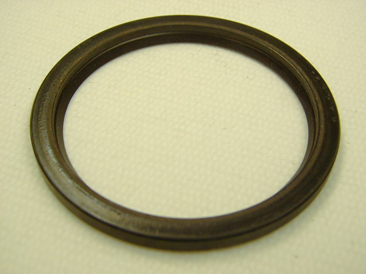 0.563" (14.3mm) Inch Metal Single Lip Nitrile Grease Seal  5500 HM3 R