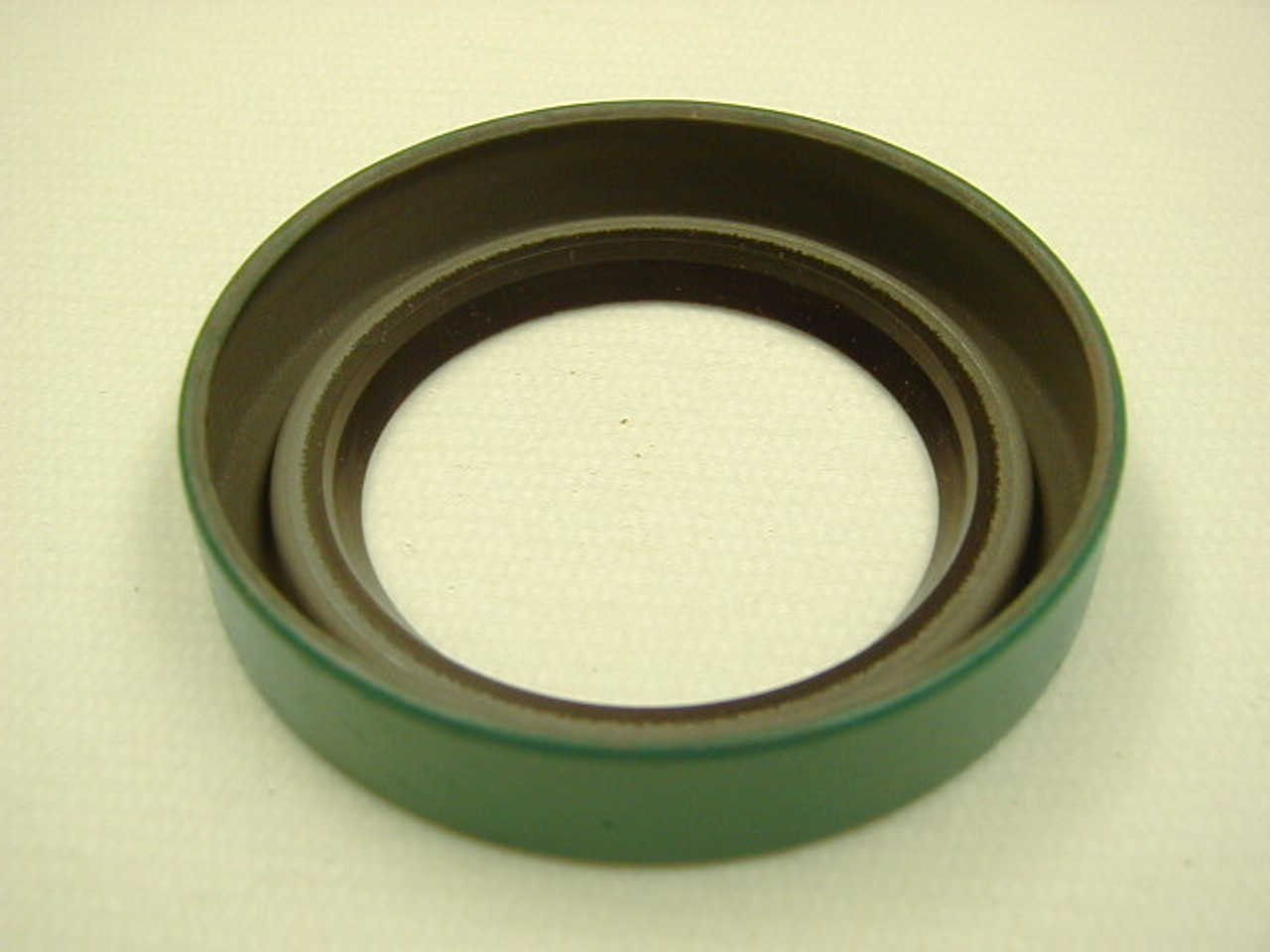 3.50" (88.9mm) Inch Metal Single Lip Nitrile Grease Seal  35042 HM21 R