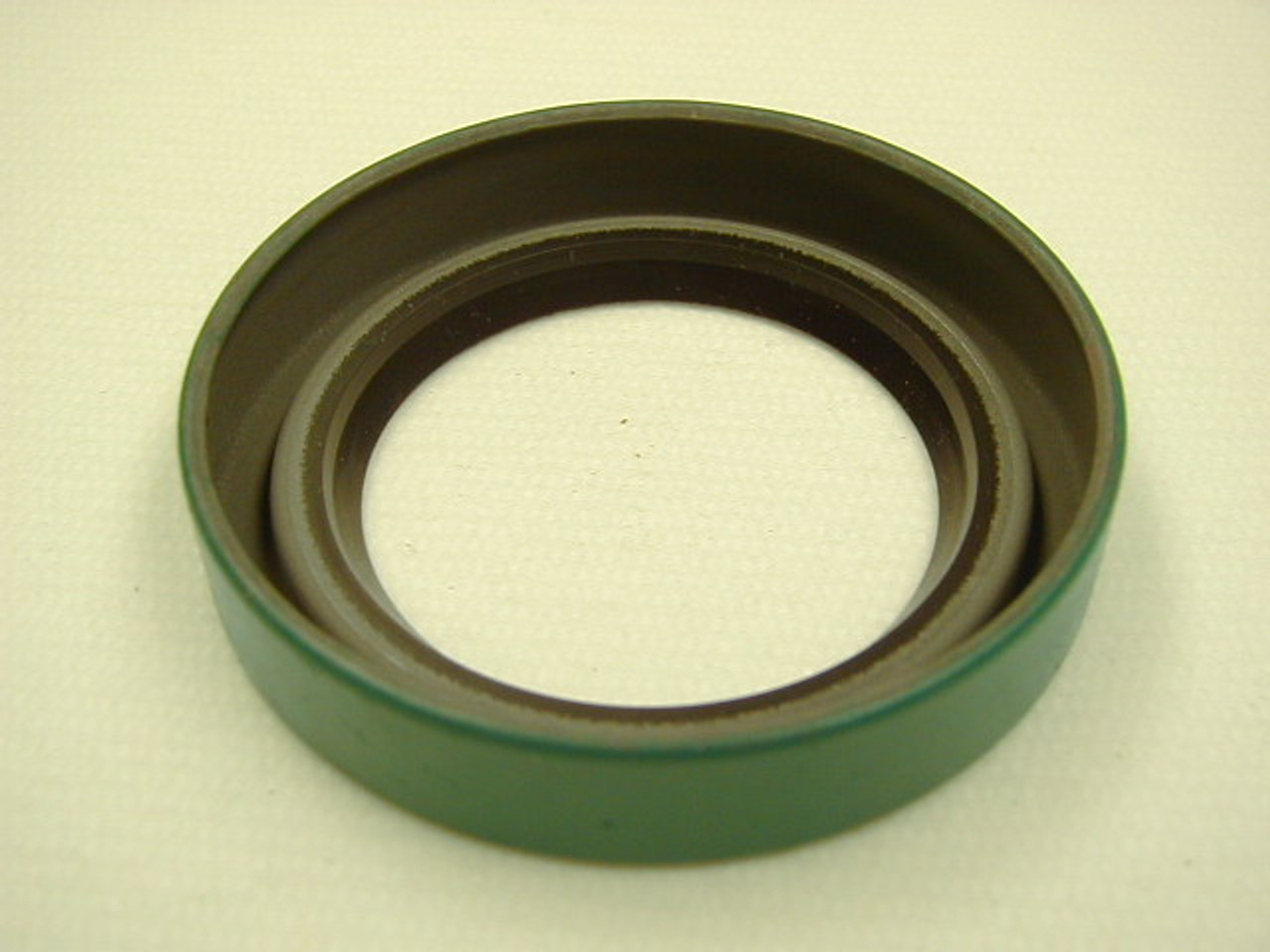 4.00" (101.6mm) Inch Metal Single Lip Nitrile Grease Seal  39961 HM21 R