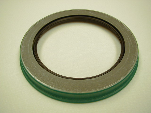 4.05" (102.87mm) Inch Reinforced Metal Single Lip Nitrile Oil Seal  40360 CRWH6 R