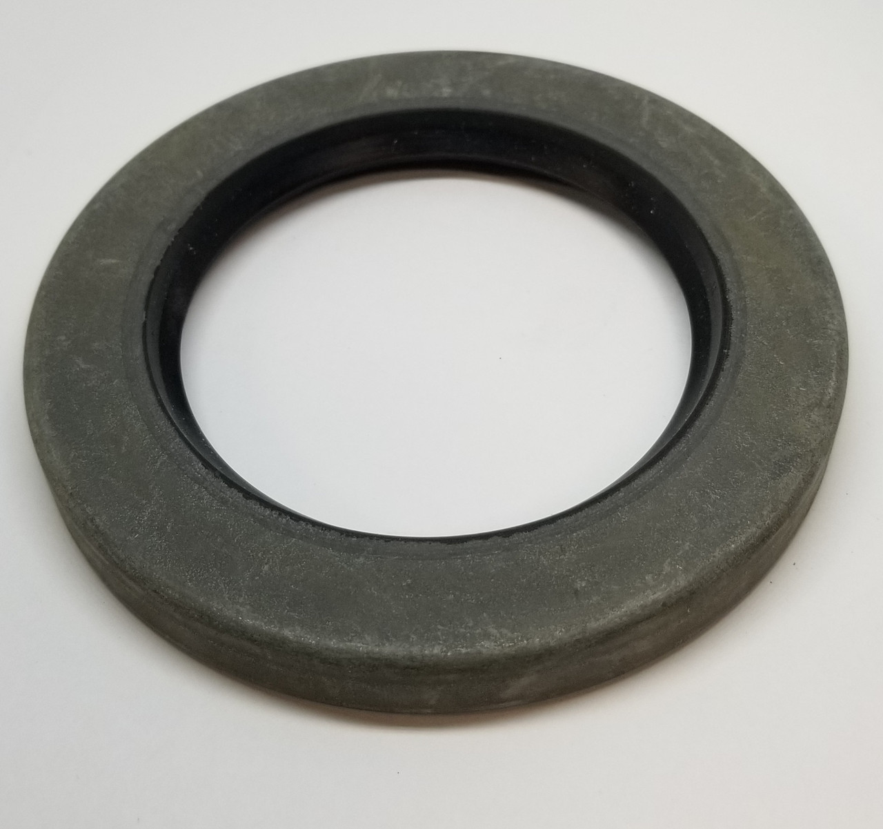 7.625" (193.68mm) Inch Reinforced Metal Single Lip Nitrile Oil Seal  76215 CRWH1 R
