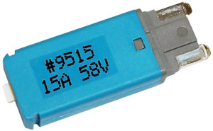 15A Type III Min Blade Low Profile Manual Reset Circuit Breaker  9515-11