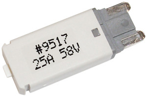 25A Type III Min Blade Low Profile Manual Reset Circuit Breaker  9517-11