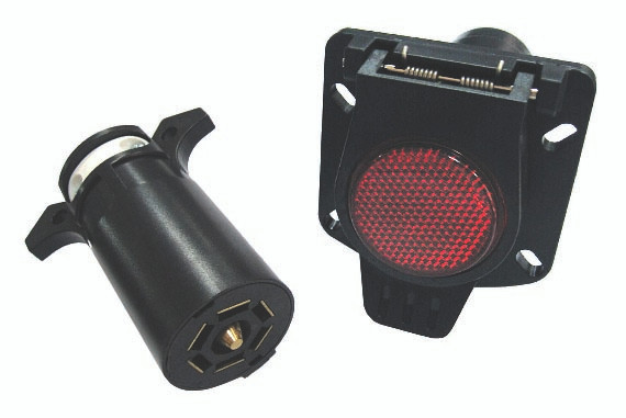 Round 7 Blade Plastic Plug & Socket  27046