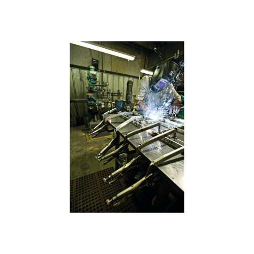 18" Vise-Grip® Locking C-Clamp w/ Swivel Pads   22