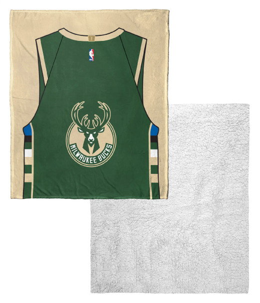 Milwaukee Bucks NBA Jersey Personalized Silk Touch Sherpa Throw Blanket