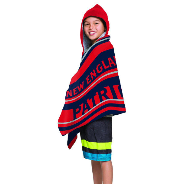 NFL New England Patriots Youth Hooded Beach Towel