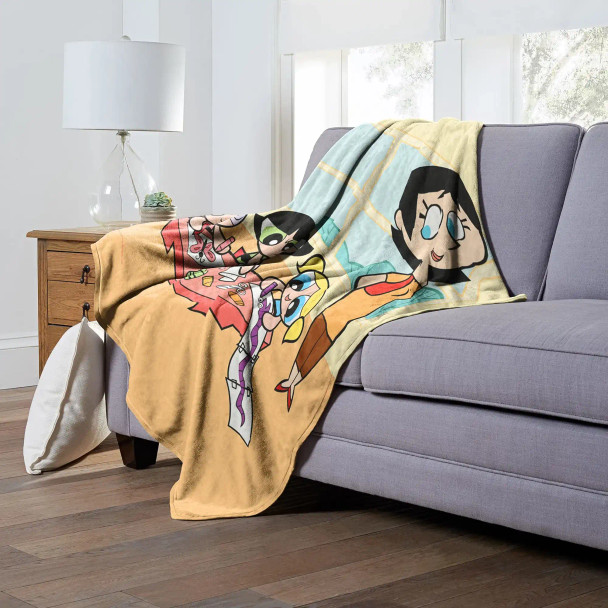 Cartoon Network Powerpuff Girls Classtime Fun Silk Touch Throw Blanket