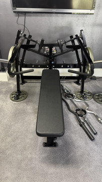 Hammer Strength Plate-Loaded Iso-Lateral Horizontal Bench Press