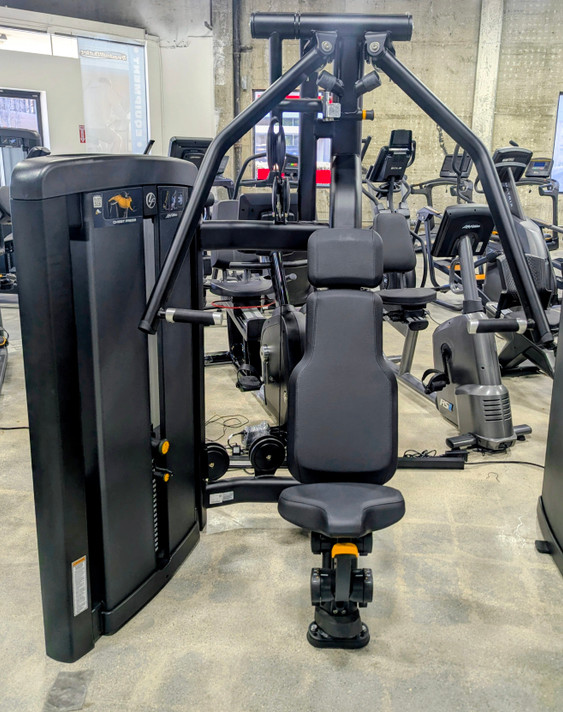 Insignia Series Dual Axis Chest Press IMAGE