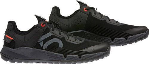 Core Black/Grey Two/Solar||PRI