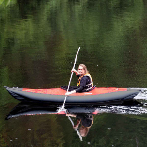 Red/Black|Rouge/Noir