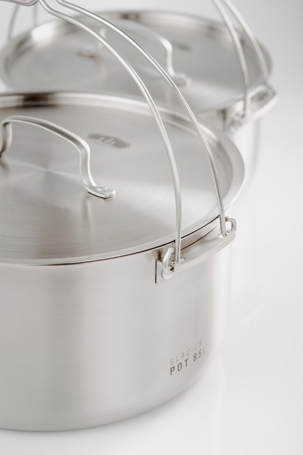 Stainless Steel|Acier inoxydable