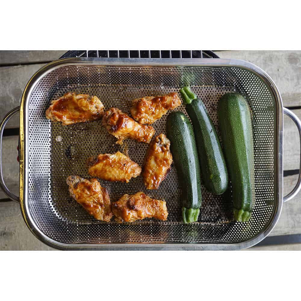 Endurance Pierced Roasting Pan - Thumbnail 5