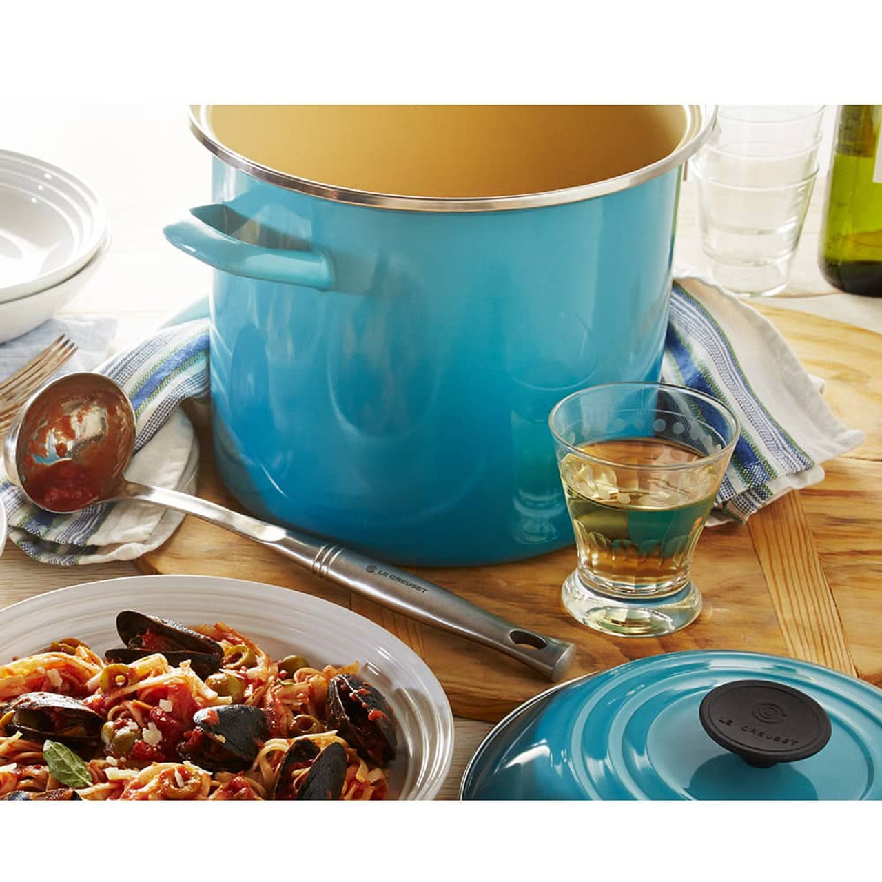 https://cdn11.bigcommerce.com/s-hccytny0od/images/stencil/1280x1280/products/1815/6296/le-creuset-stockpot-caribbean__89501.1592000470.jpg?c=2?imbypass=on