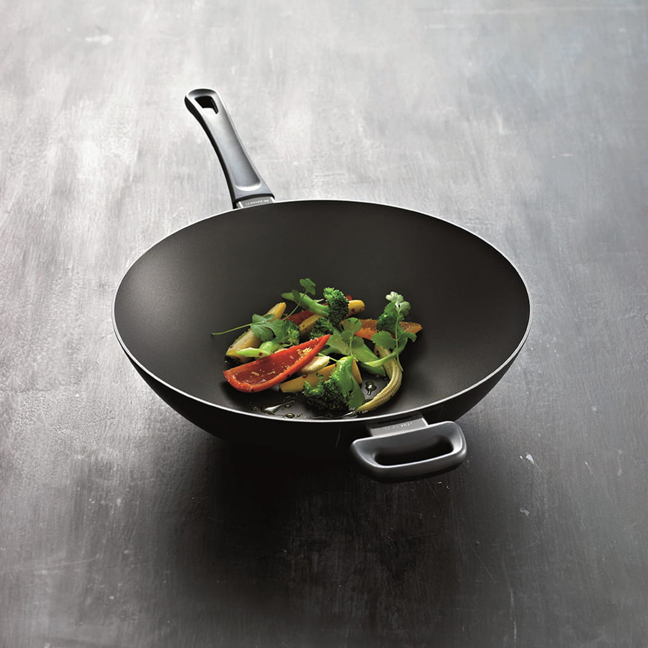 https://cdn11.bigcommerce.com/s-hccytny0od/images/stencil/1280x1280/products/3124/11069/scanpan-classic-induction-wok-2__32208.1578041404.jpg?c=2?imbypass=on