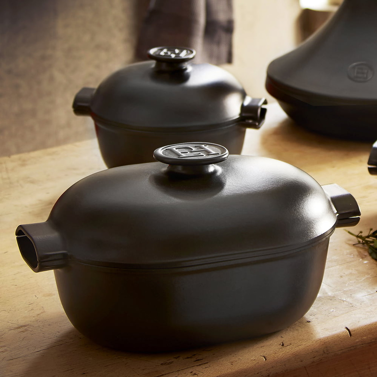 Small Casserole/Dutch Oven (2 L) - Delight - Emile Henry