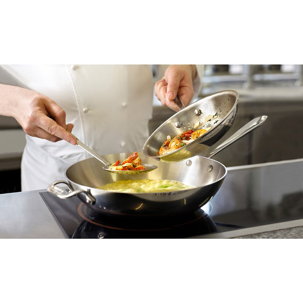 All-Clad d3 Stainless 8 Fry Pan + Reviews