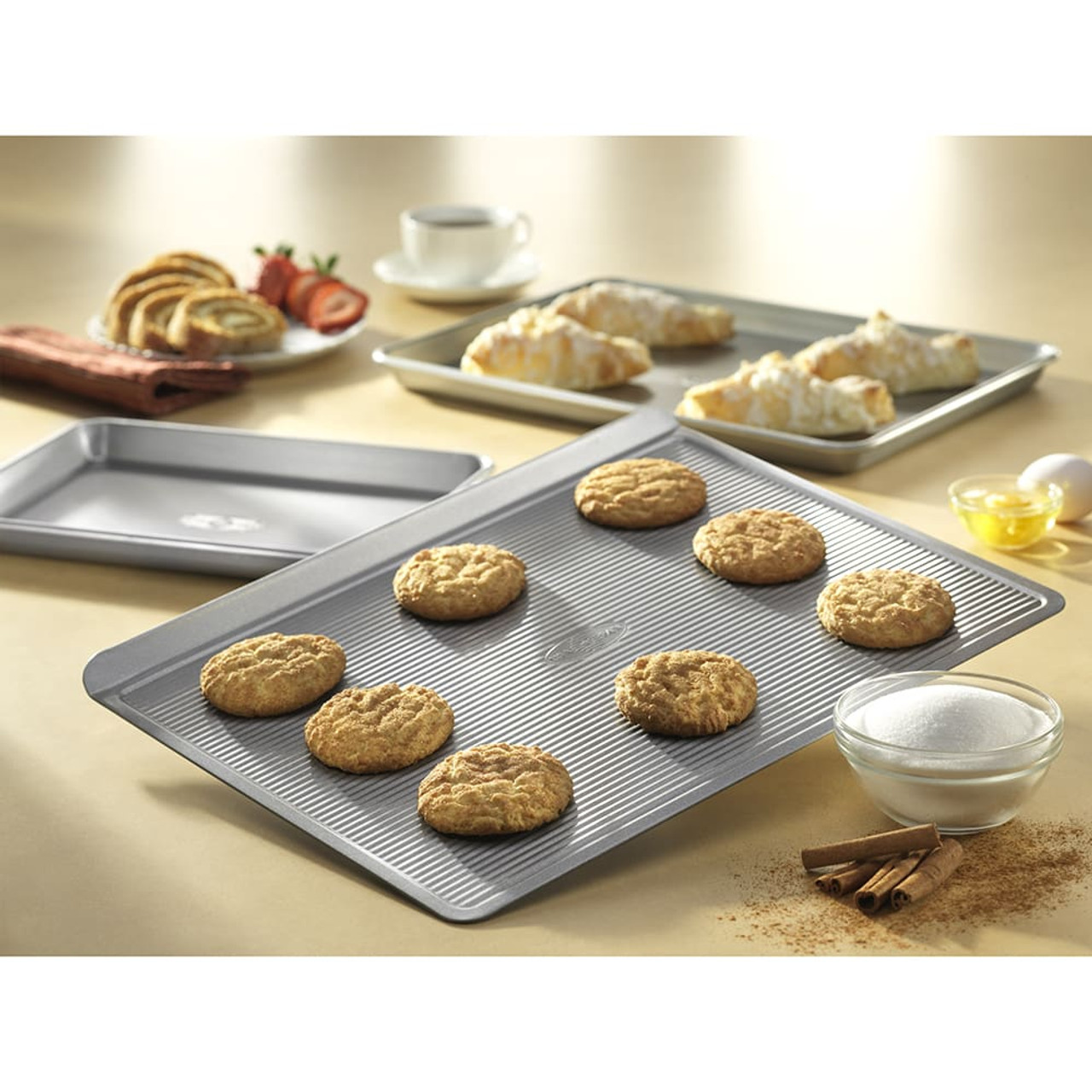 https://cdn11.bigcommerce.com/s-hccytny0od/images/stencil/1280x1280/products/393/3611/usa-pan-three-piece-bakeware-set-1__70806.1596123899.jpg?c=2?imbypass=on