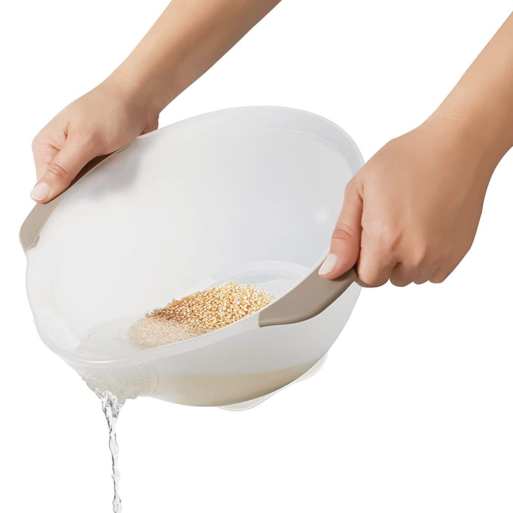 OXO Rice and Grains Washing Colander - Thumbnail 5