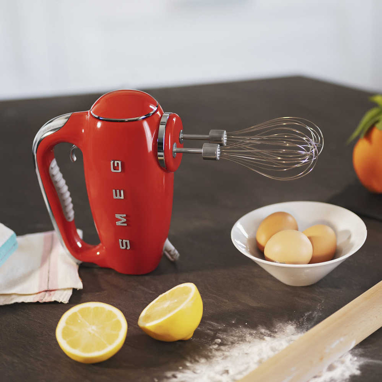 https://cdn11.bigcommerce.com/s-hccytny0od/images/stencil/1280x1280/products/4254/16122/smeg-hand-mixer-red-2__99005.1630248662.jpg?c=2?imbypass=on