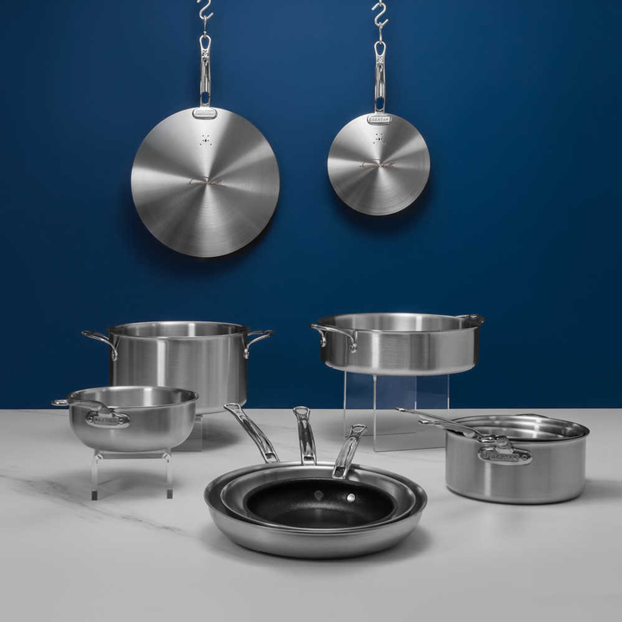 Thomas Keller Insignia Commercial Clad Stainless Steel 11-Piece Cookware Set  – Hestan Culinary
