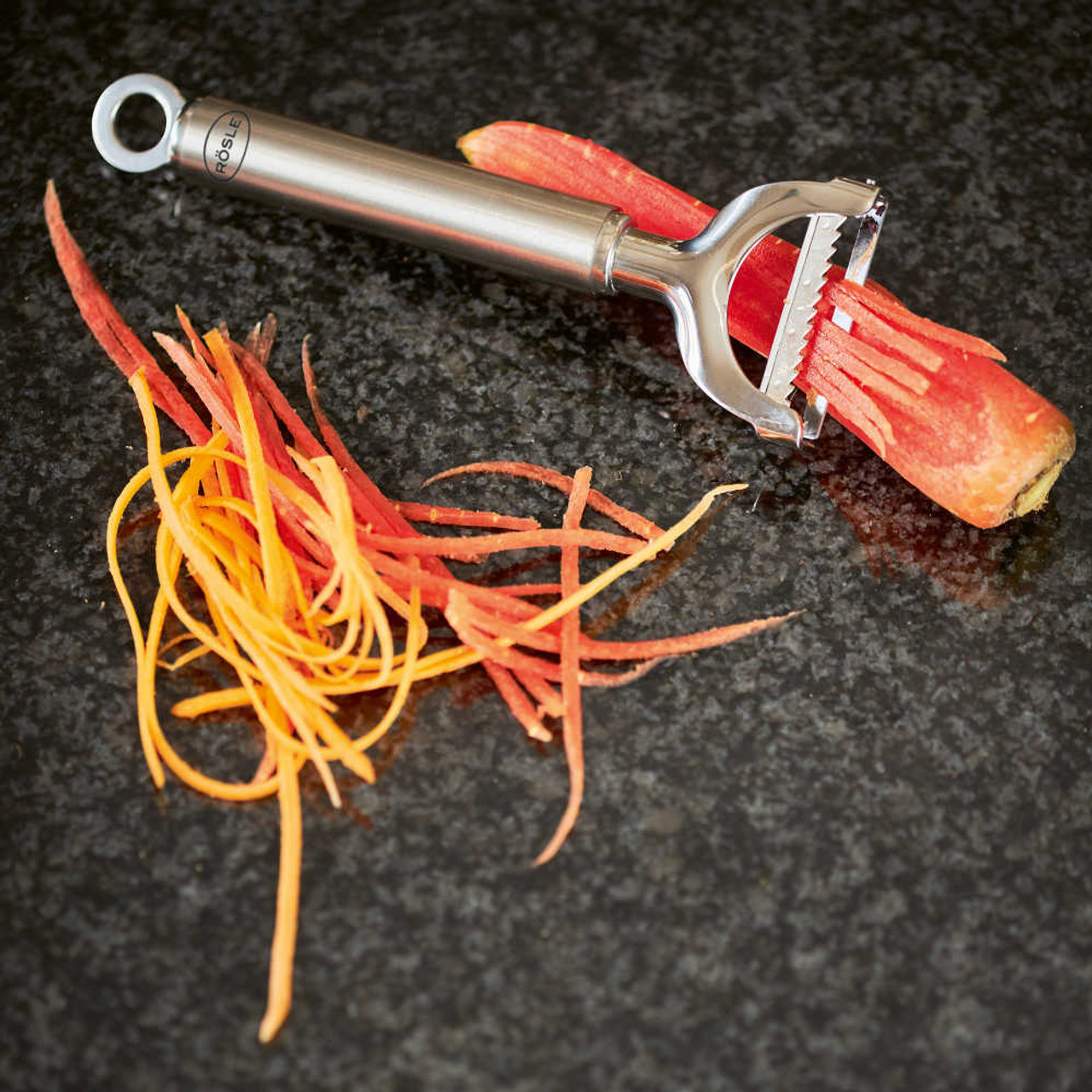 Buy Microplane Professional Swivel Peeler for Vegetables and