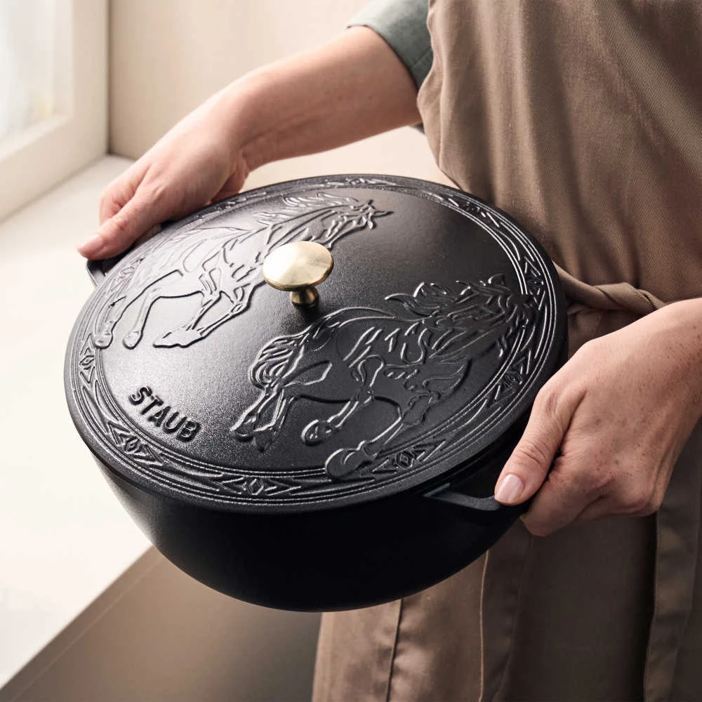 Staub Cast Iron Essential French Oven With Horse Lid in Matte Black