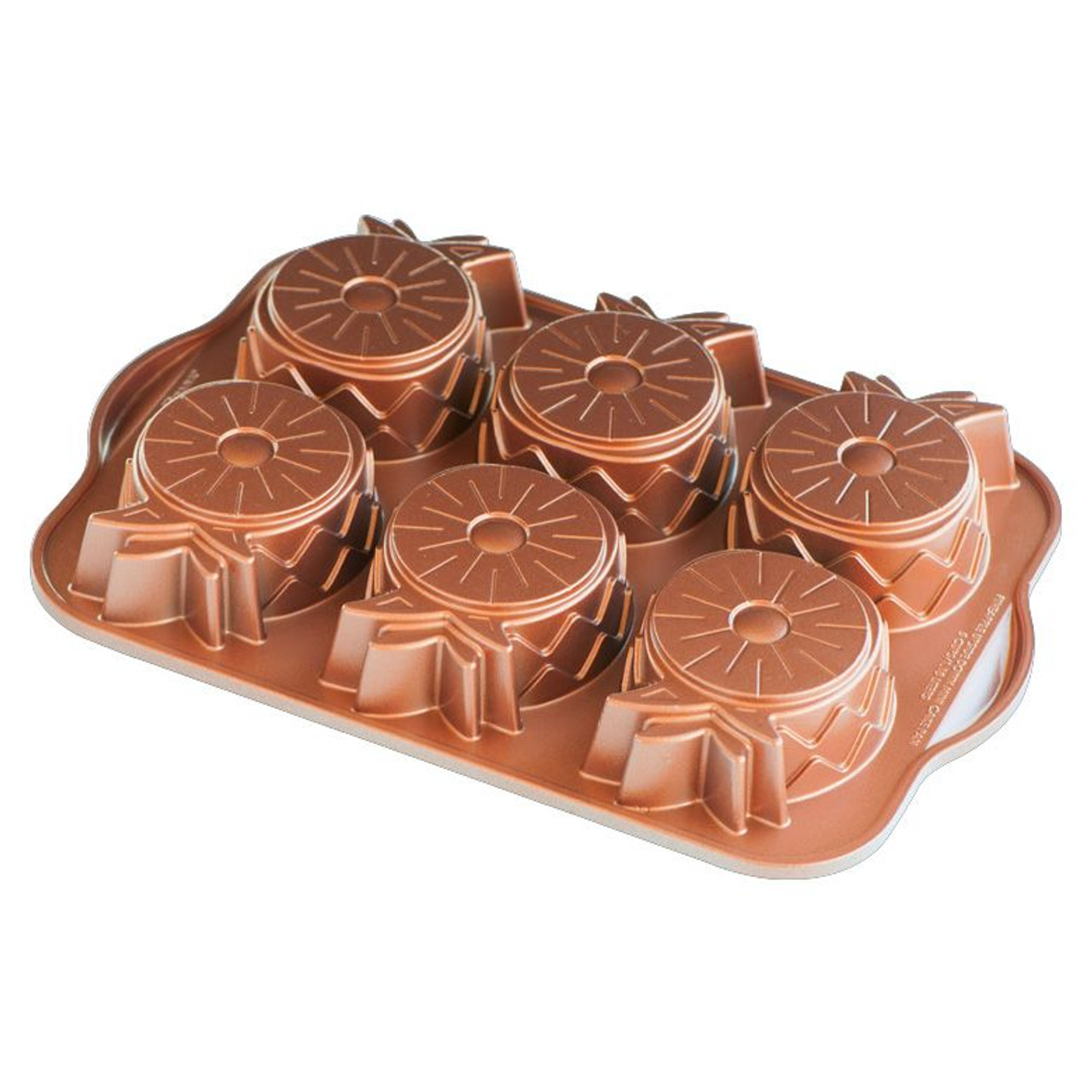  Nordic Ware Cake Pan Pineapple Upsidedown, 8-cup, Sea Glass:  Novelty Cake Pans: Home & Kitchen