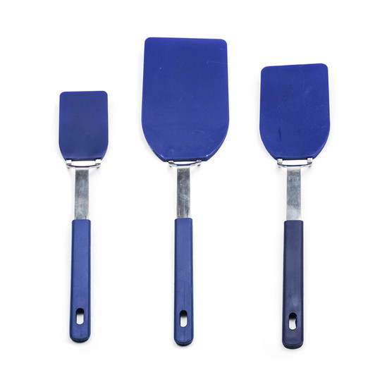 https://cdn11.bigcommerce.com/s-hccytny0od/images/stencil/532x532/products/2496/8679/rsvp-endurance-flexible-nylon-spatula-blue__57333.1588524126.jpg?c=2