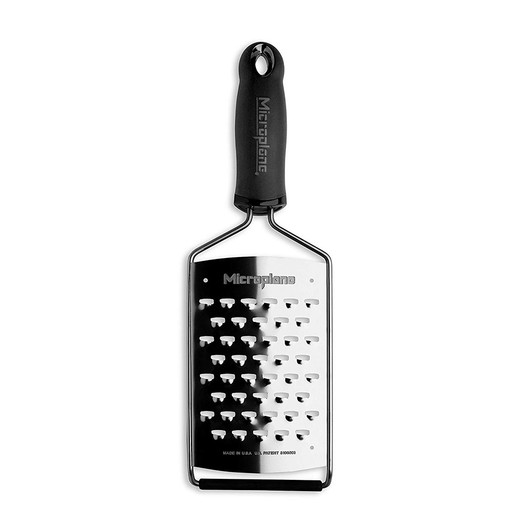 https://cdn11.bigcommerce.com/s-hccytny0od/images/stencil/532x532/products/2527/8745/microplane-gourmet-series-ultra-coarse-grater__48560.1585847368.jpg?c=2