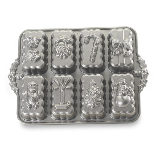 Nordic Ware Loaf Cake Keeper | Chefs Corner Store