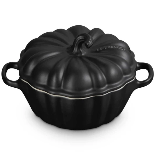 Le Creuset Petite Pumpkin Cocotte in Licorice