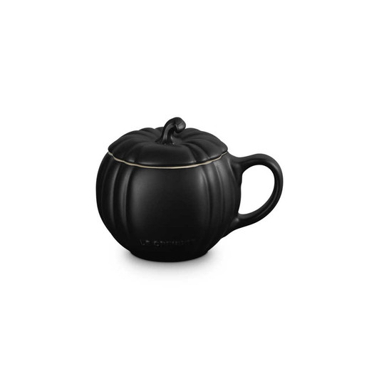 Le Creuset Pumpkin Lidded Mug in Licorice