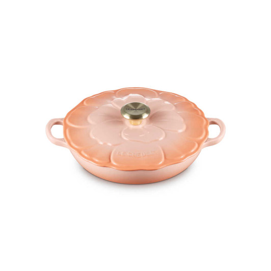Le Creuset Signature Petal Braiser in Pêche