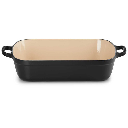 Le Creuset Cast Iron Signature Roaster in Licorice
