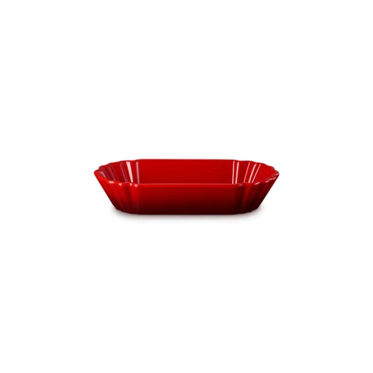 Le Creuset Bistro Boat in Cerise