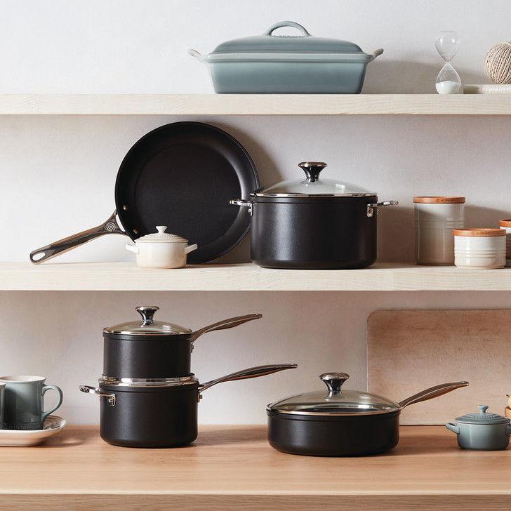 Le Creuset Toughened Nonstick PRO Stockpot