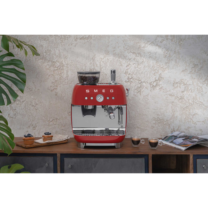 SMEG Coffee Grinder Review 2024