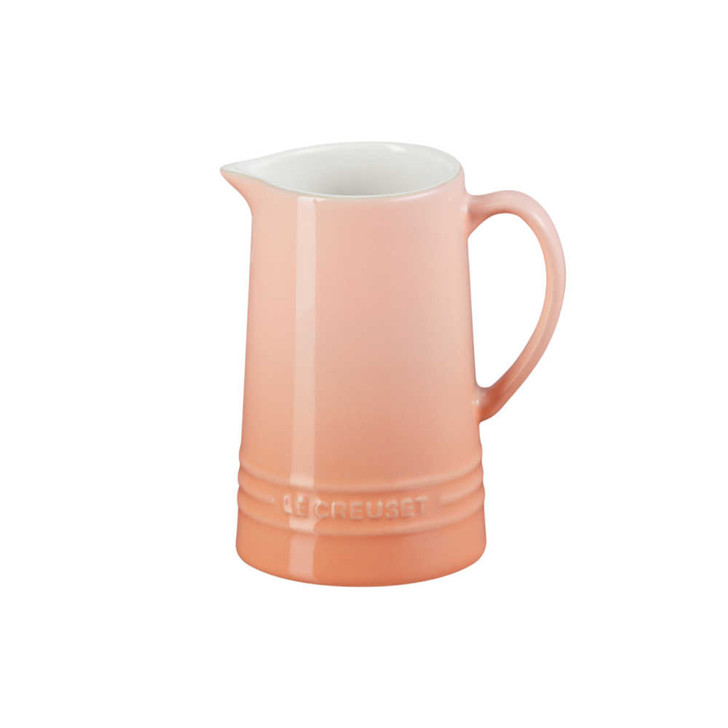 Le Creuset Petite Pitcher in Pêche