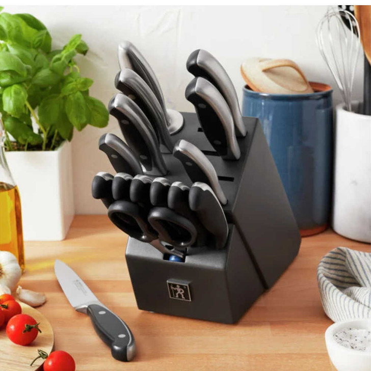 Henckels Forged Synergy 16-Piece Knife Block Set