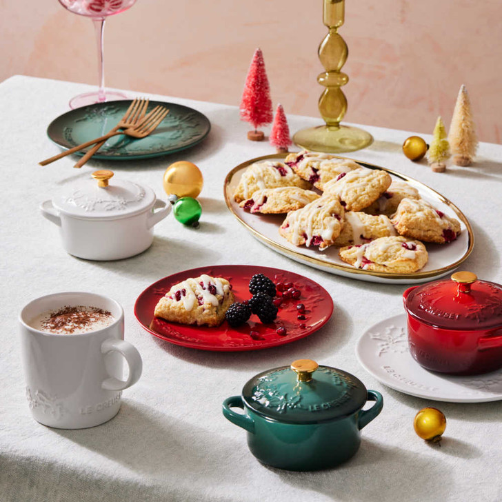 Le Creuset Holly Collection Plate in White
