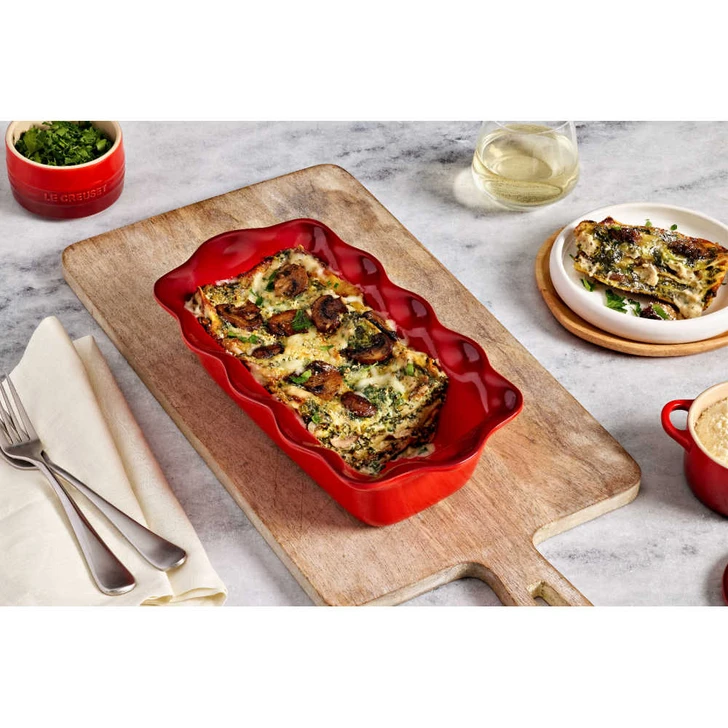 Le Creuset Heritage Fluted Loaf Pan in Cerise