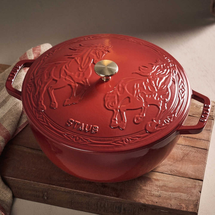 Staub Cast Iron Essential French Oven With Horse Lid in Cherry