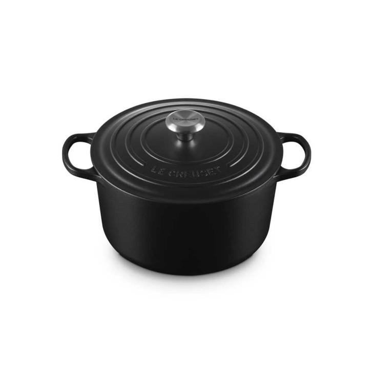 Le Creuset Cast Iron Round Deep Dutch Oven in Licorice