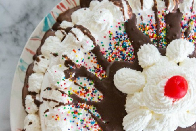 How to Make Ice Cream Cake