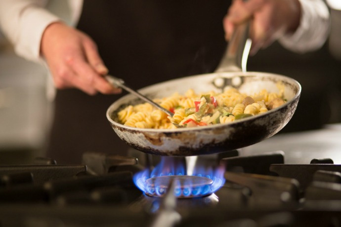 Cookbook Review: SALT FAT ACID HEAT
