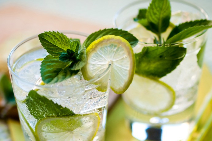 Spiked Lemonade for Summer